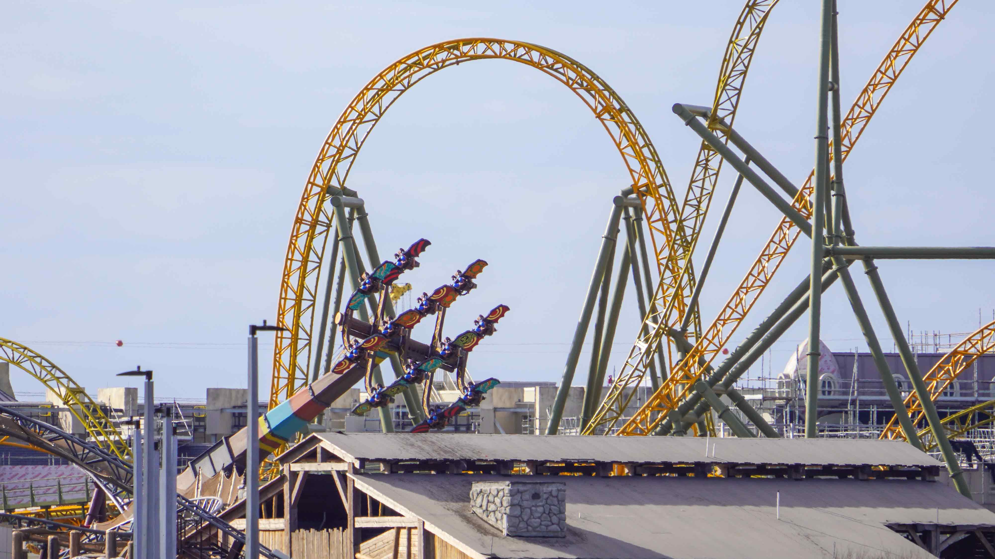 PHOTOS: Daytime Testing of How to Train Your Dragon Sky Fly Flat Rides ...